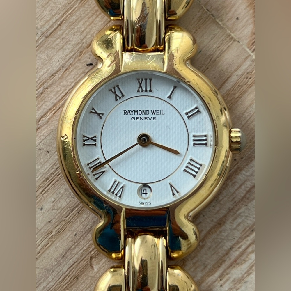 Raymond Weil Geneve Rare 18K Gold Plated Luxury Ladies Watch White Dial